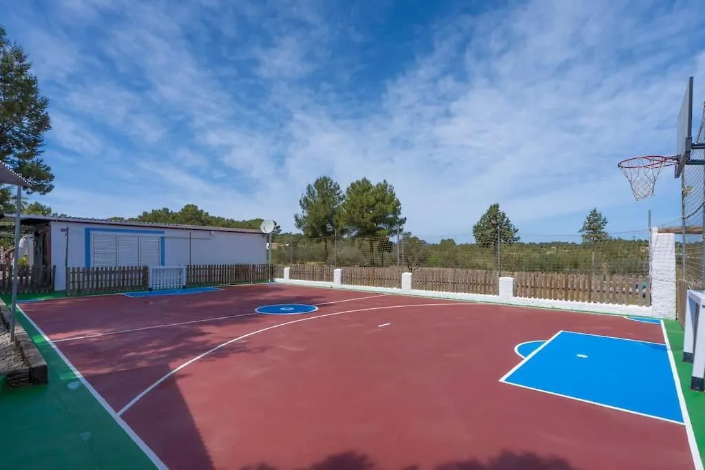 Dom wakacyjny Casa Con Piscina, Jardin Y Juegos Exteriores Montecristo Hiszpania