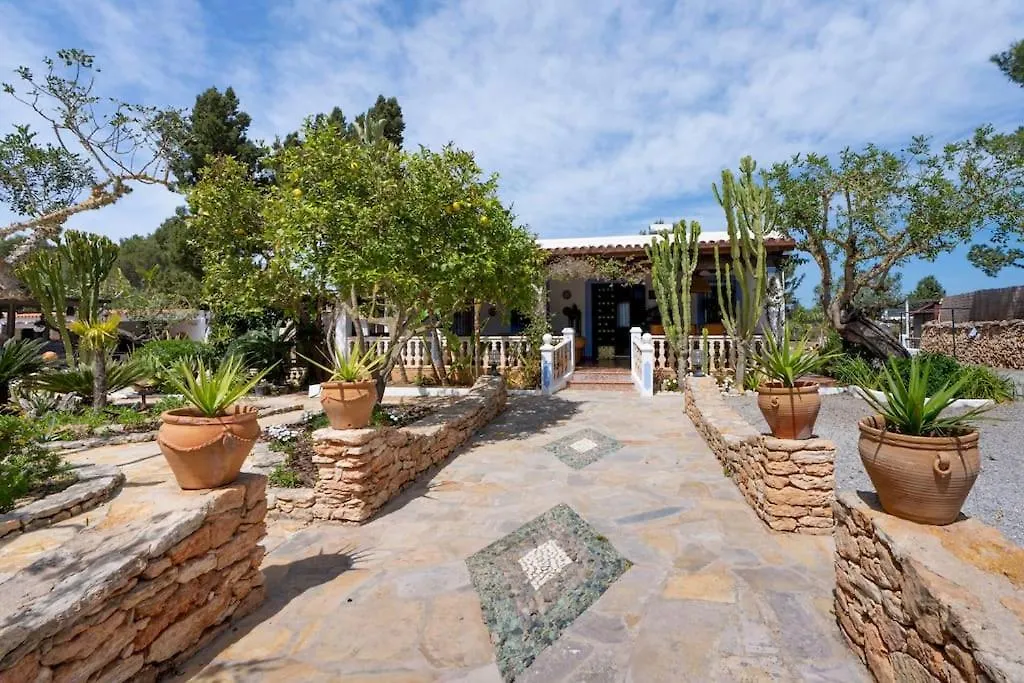 Dom wakacyjny Casa Con Piscina, Jardin Y Juegos Exteriores Montecristo