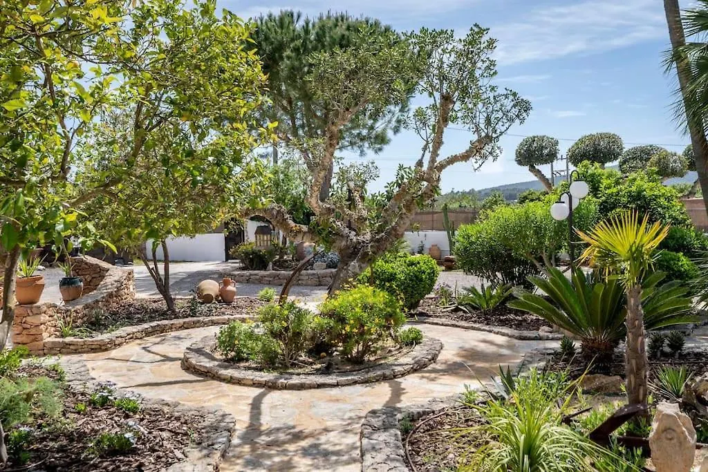 Dom wakacyjny Casa Con Piscina, Jardin Y Juegos Exteriores Montecristo